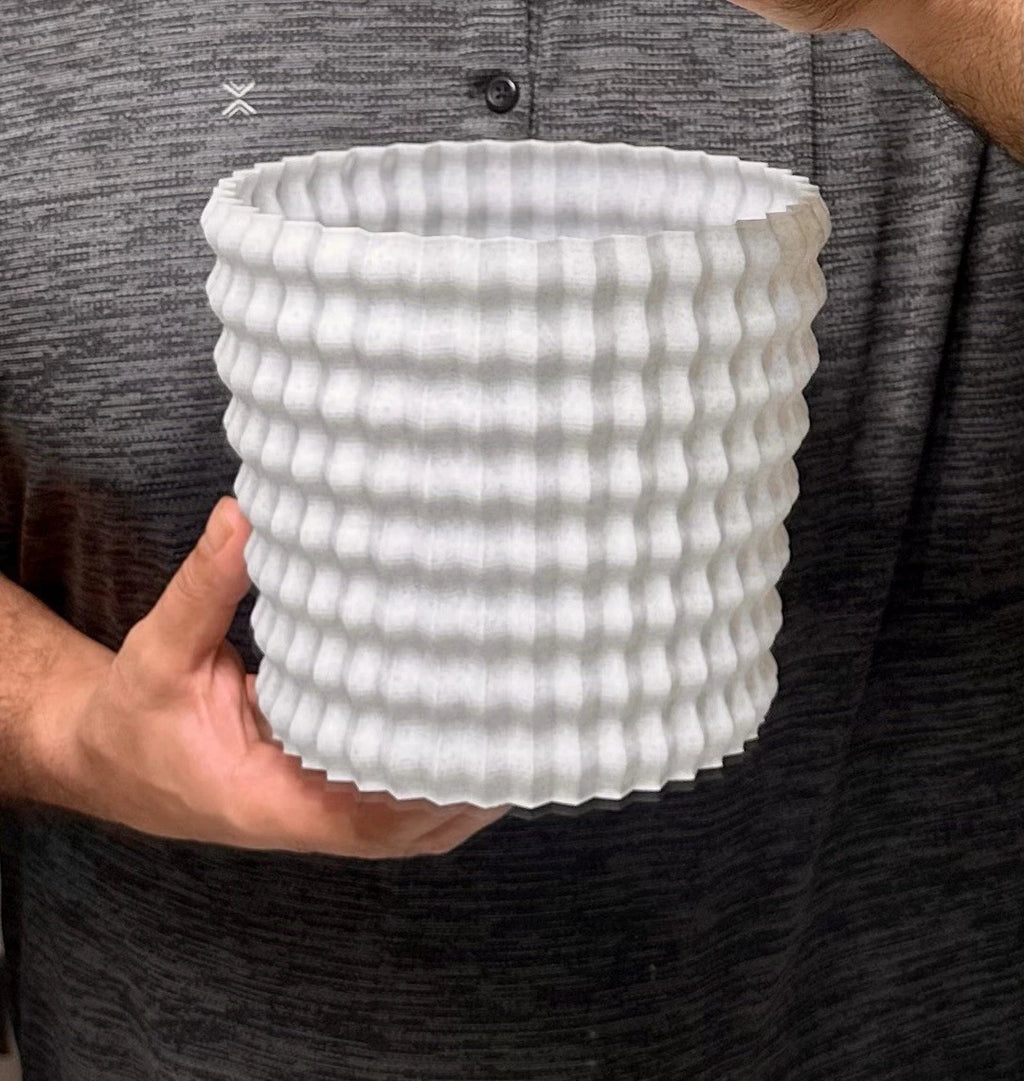 Elegant Pina Planter Flowerpot